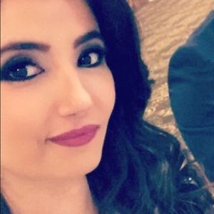 Meet your Posher, Heba